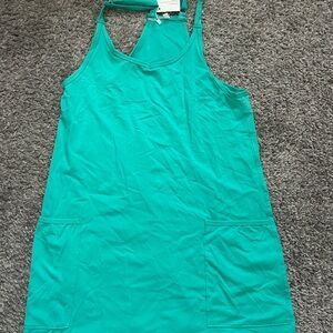 Green pocket Dress